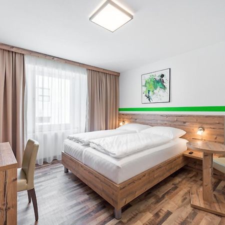 Hotel "City Rooms Wels" Esterno foto