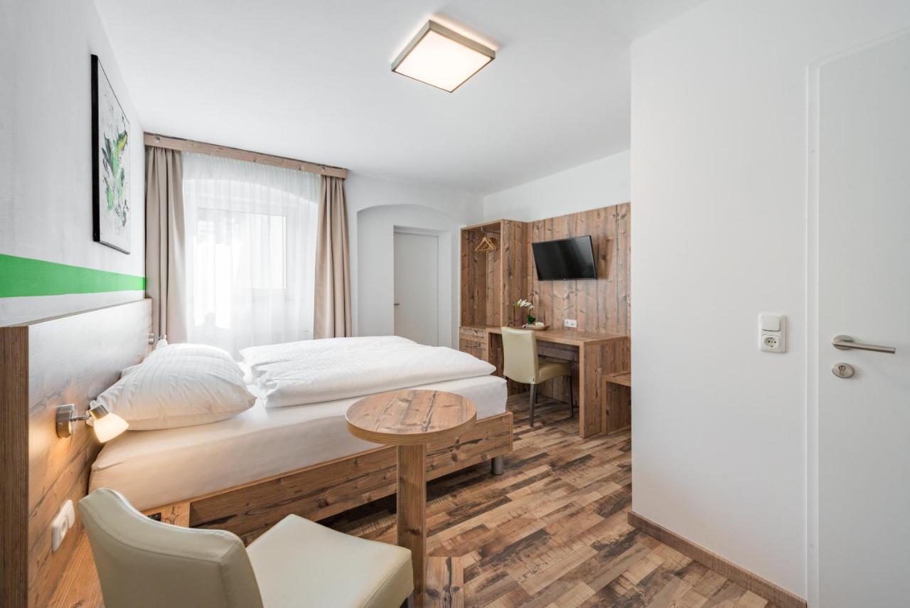Hotel "City Rooms Wels" Esterno foto