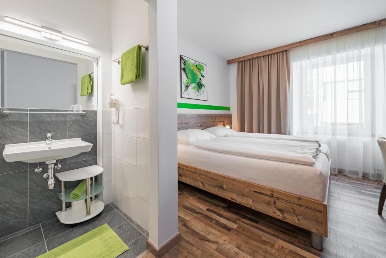 Hotel "City Rooms Wels" Esterno foto