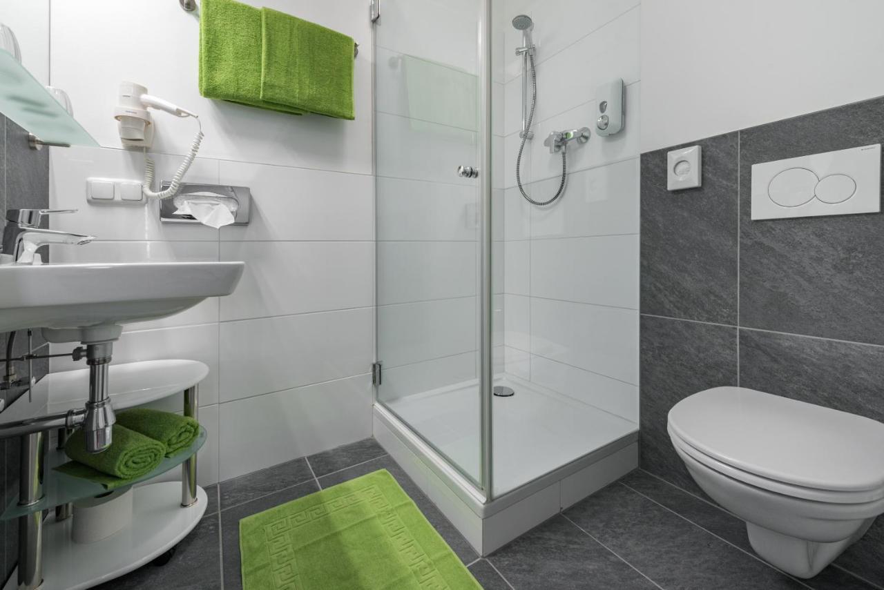 Hotel "City Rooms Wels" Esterno foto