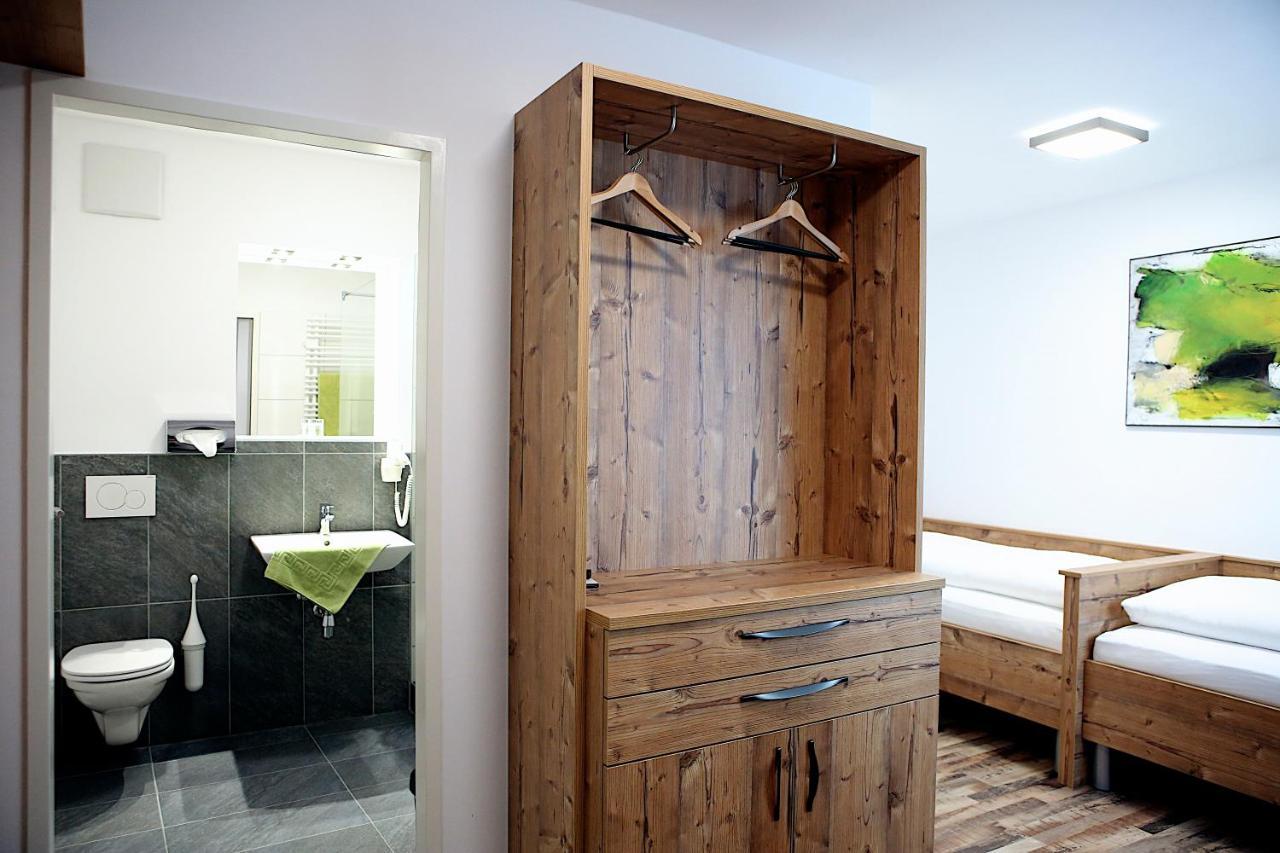 Hotel "City Rooms Wels" Esterno foto